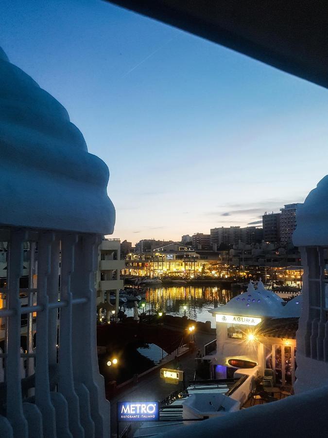 HomelyStay-Benalmadena, Puerto Marina Bagian luar foto