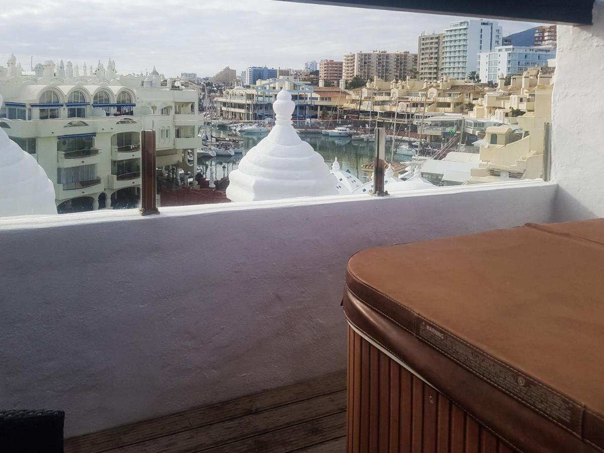 HomelyStay-Benalmadena, Puerto Marina Bagian luar foto