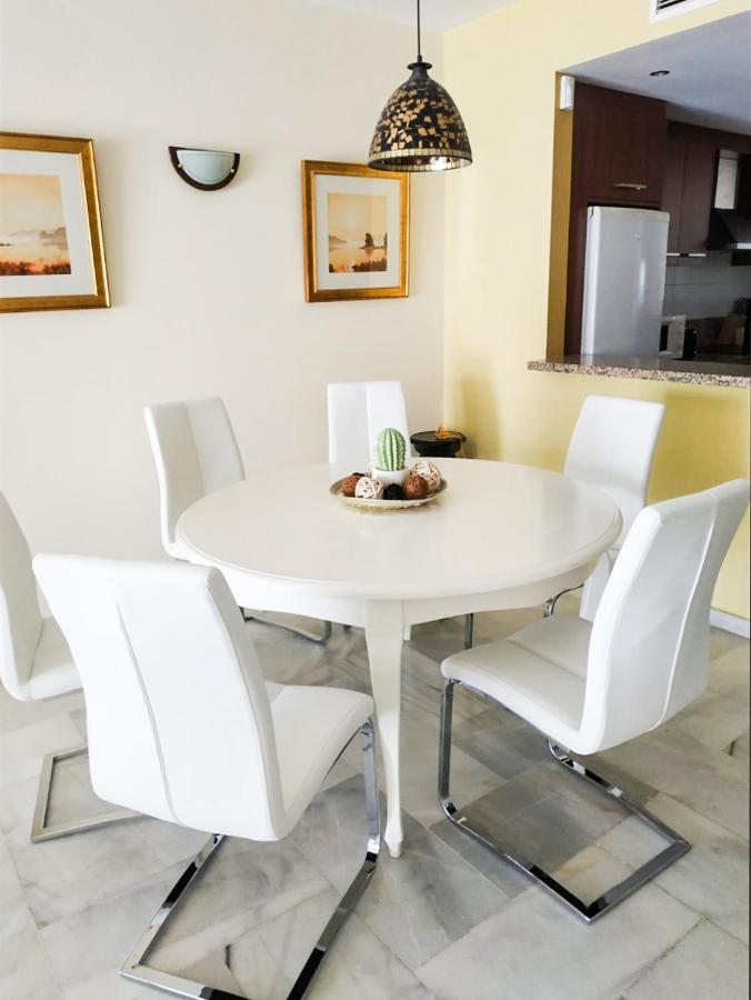 HomelyStay-Benalmadena, Puerto Marina Bagian luar foto